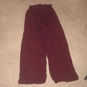 Loose, flare pants
